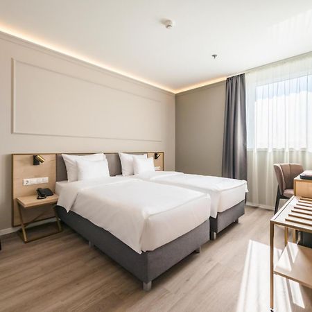 Expo Tower By Mellow Mood Hotels Budapest Exterior photo